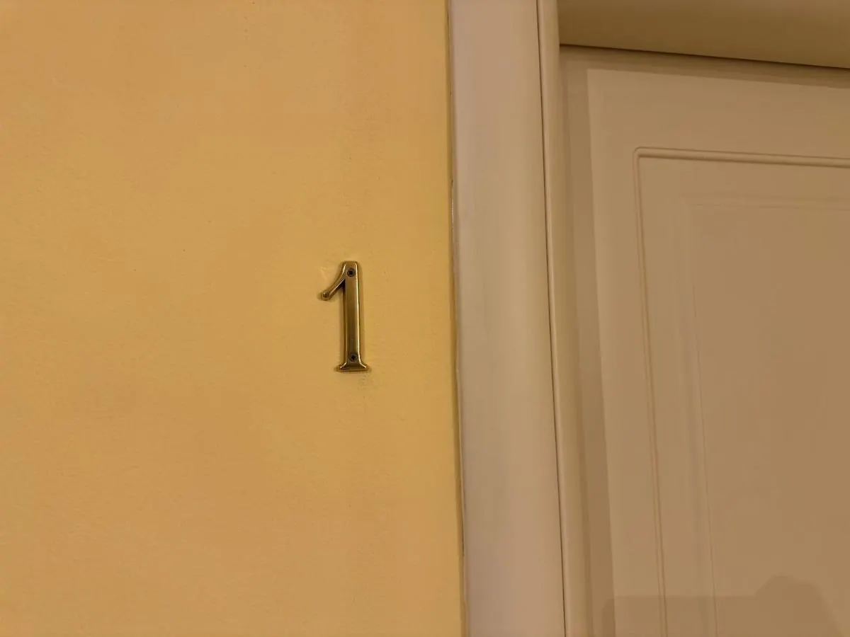 Guest house Feel - Bellavista Suites Bergamo Italy