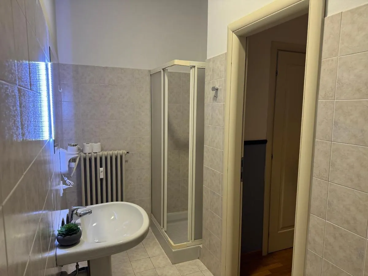 Feel - Bellavista Suites Bergamo 0*,  Italy