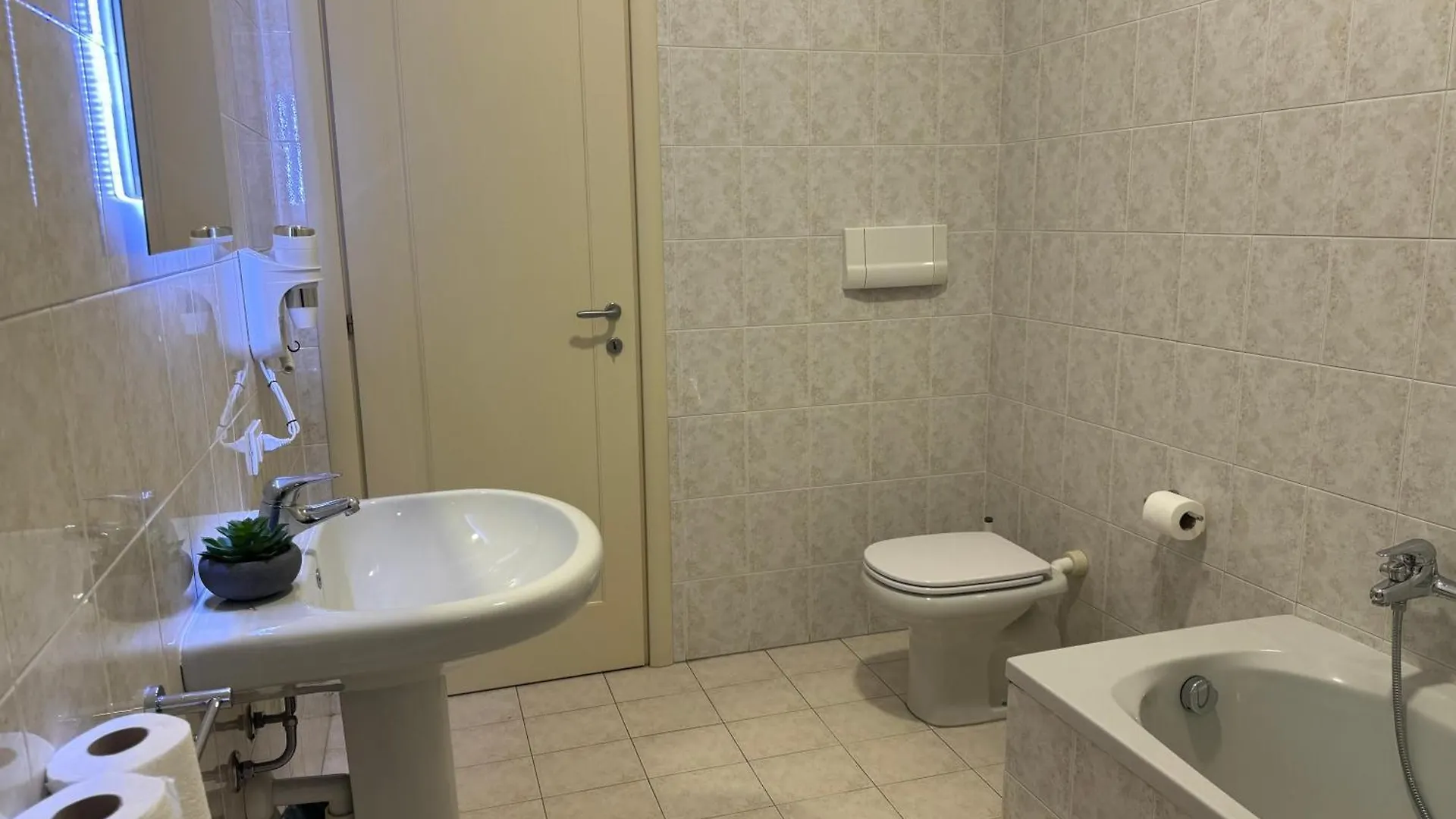 Guest house Feel - Bellavista Suites Bergamo